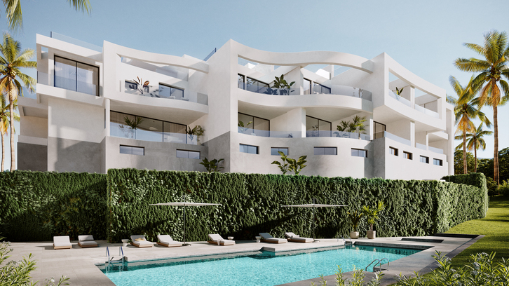 Moderne herenhuizen in Mijas Costa met uitzicht op zee