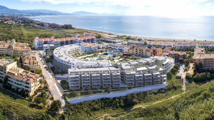 Appartementen aan het strand in La Duquesa